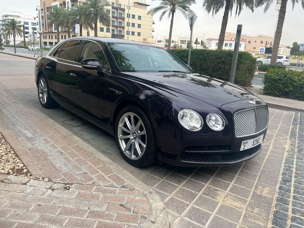 BENTLEY Flying Spur Mulliner 2016 - photo 2 - Import Émirats | International Cars