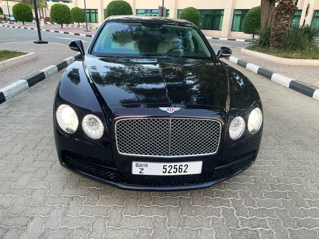 BENTLEY Flying Spur Mulliner 2016 - photo 3 - Import Émirats | International Cars