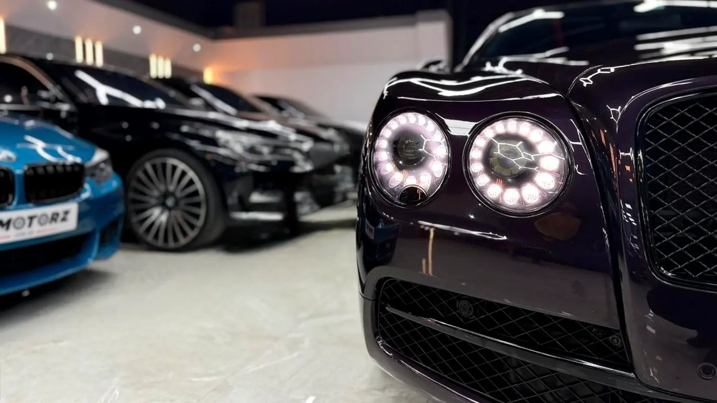 BENTLEY Flying Spur V8 S 2015 - photo 7 - Import Émirats | International Cars