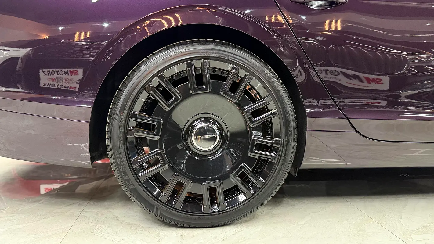 BENTLEY Flying Spur V8 S 2015 - photo 8 - Import Émirats | International Cars