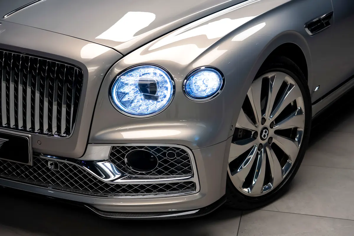 BENTLEY Flying Spur W12 First Edition 2021 - photo 4 - Import Émirats | International Cars