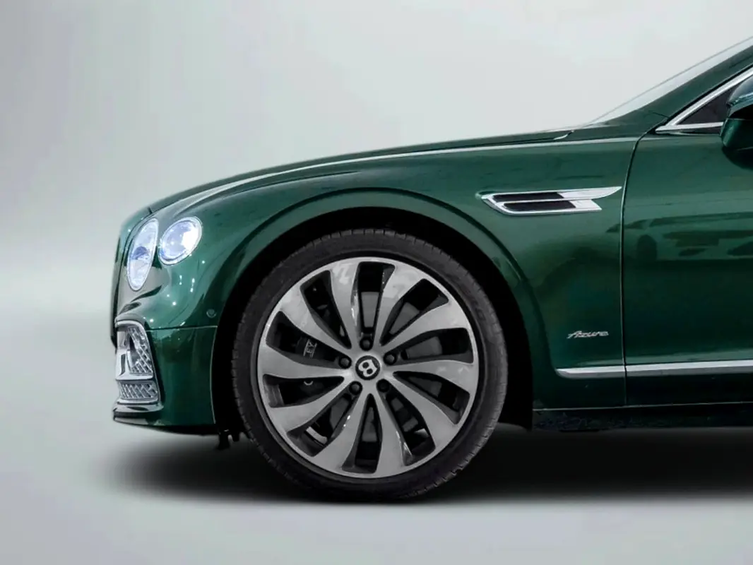 BENTLEY Flying Spur Azure 2023 - photo 6 - Import Émirats | International Cars