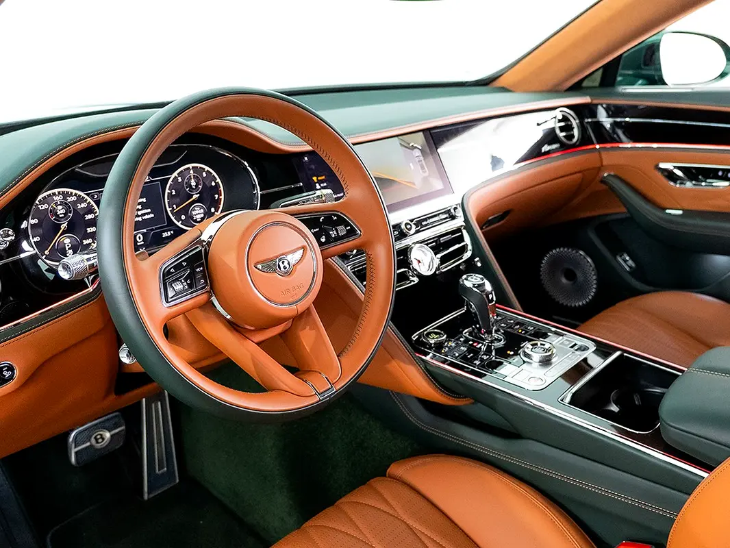 BENTLEY Flying Spur Azure 2023 - photo 7 - Import Émirats | International Cars