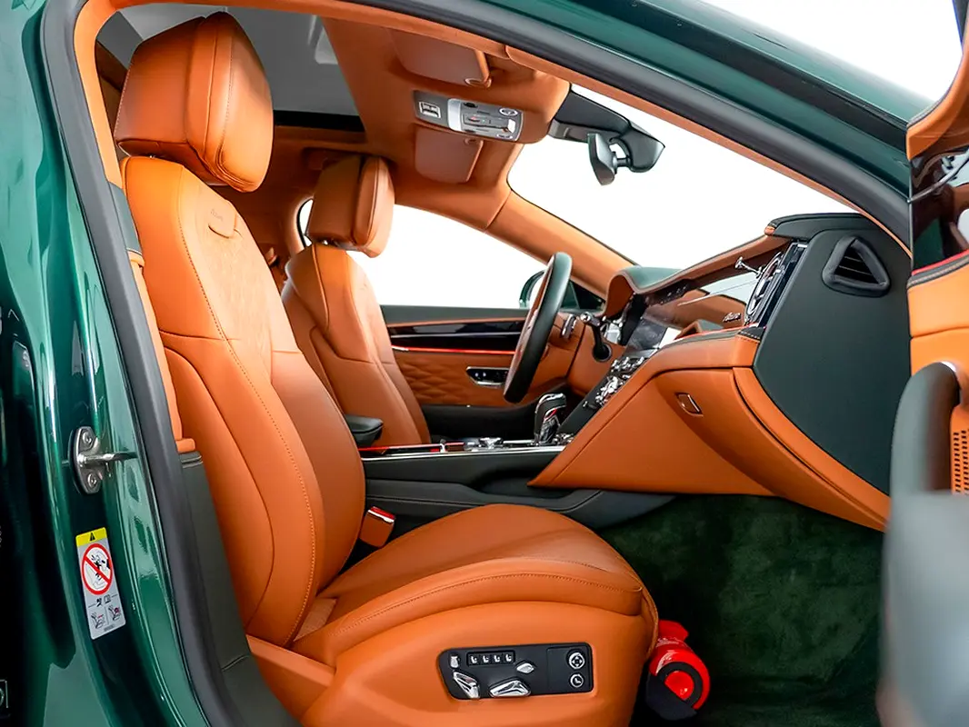 BENTLEY Flying Spur Azure 2023 - photo 8 - Import Émirats | International Cars