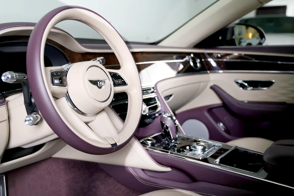 BENTLEY Flying Spur W12 2022 - photo 6 - Import Émirats | International Cars