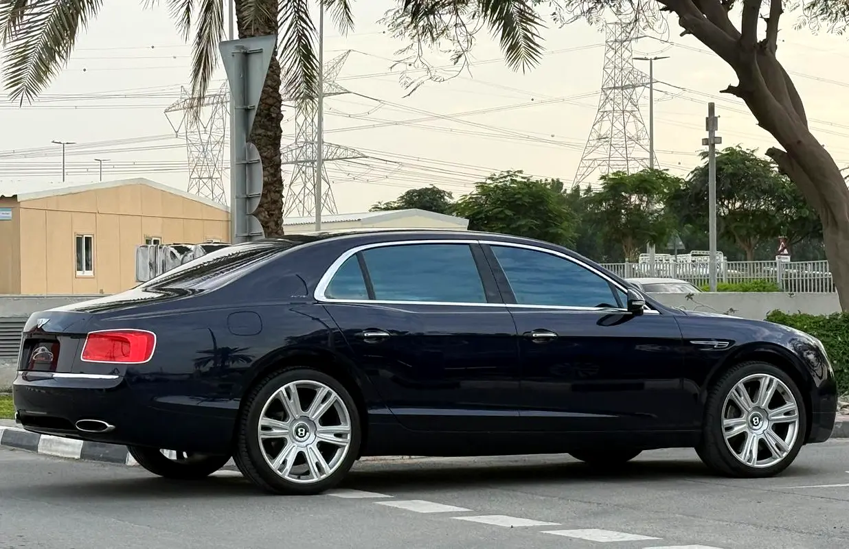 BENTLEY Flying Spur W12 Speed 2014 - photo 5 - Import Émirats | International Cars
