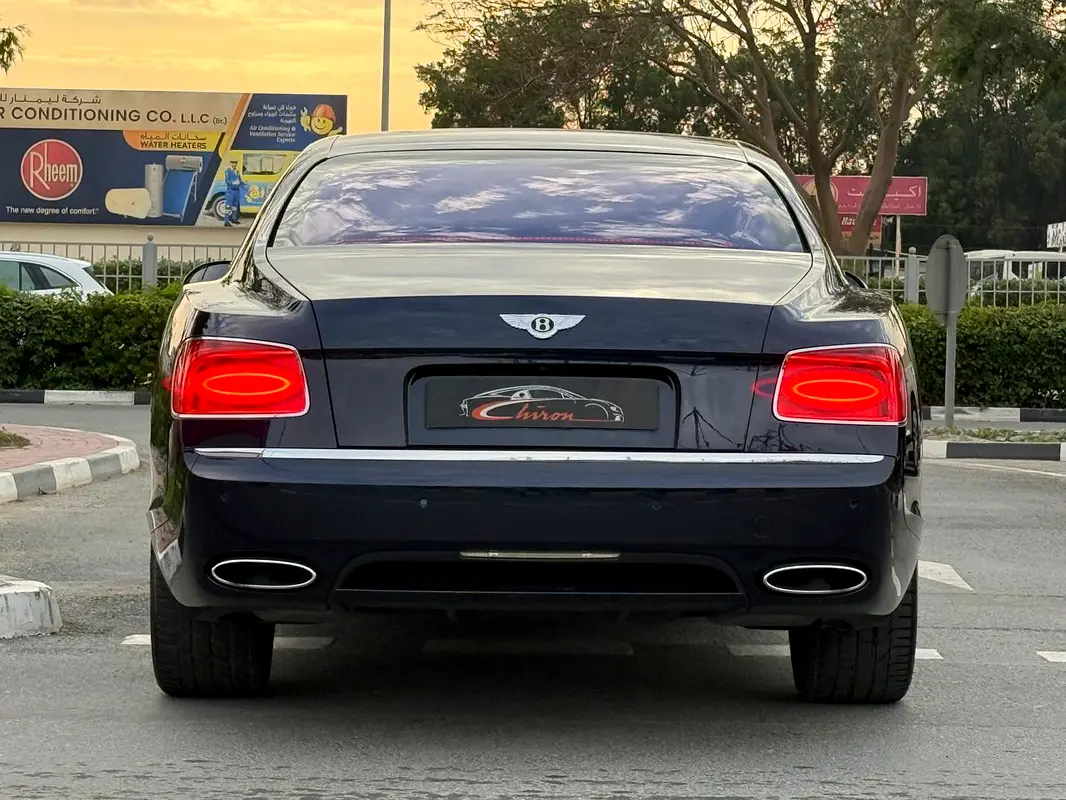 BENTLEY Flying Spur W12 Speed 2014 - photo 6 - Import Émirats | International Cars