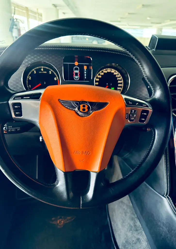 BENTLEY Flying Spur Speed 2011 - photo 2 - Import Émirats | International Cars