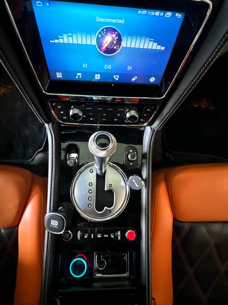BENTLEY Flying Spur Speed 2011 - photo 6 - Import Émirats | International Cars