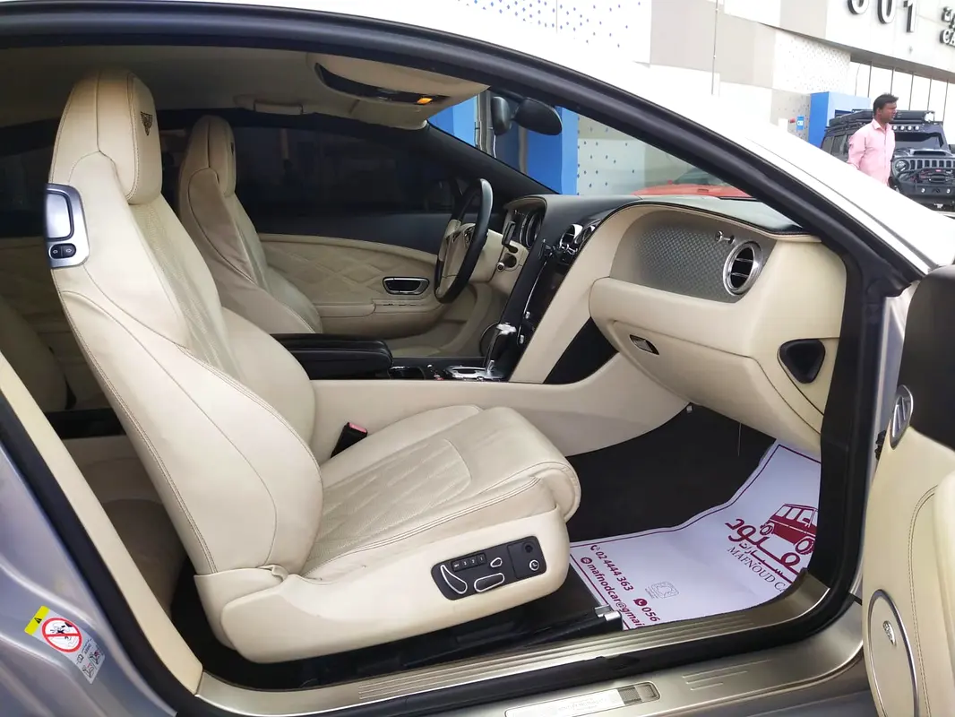 BENTLEY Continental GT 2012 - photo 12 - Import Émirats | International Cars
