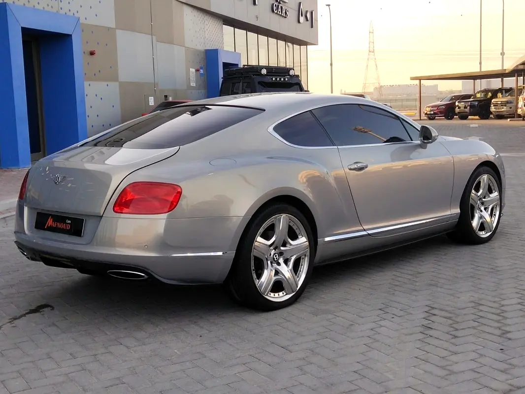 BENTLEY Continental GT 2012 - photo 6 - Import Émirats | International Cars