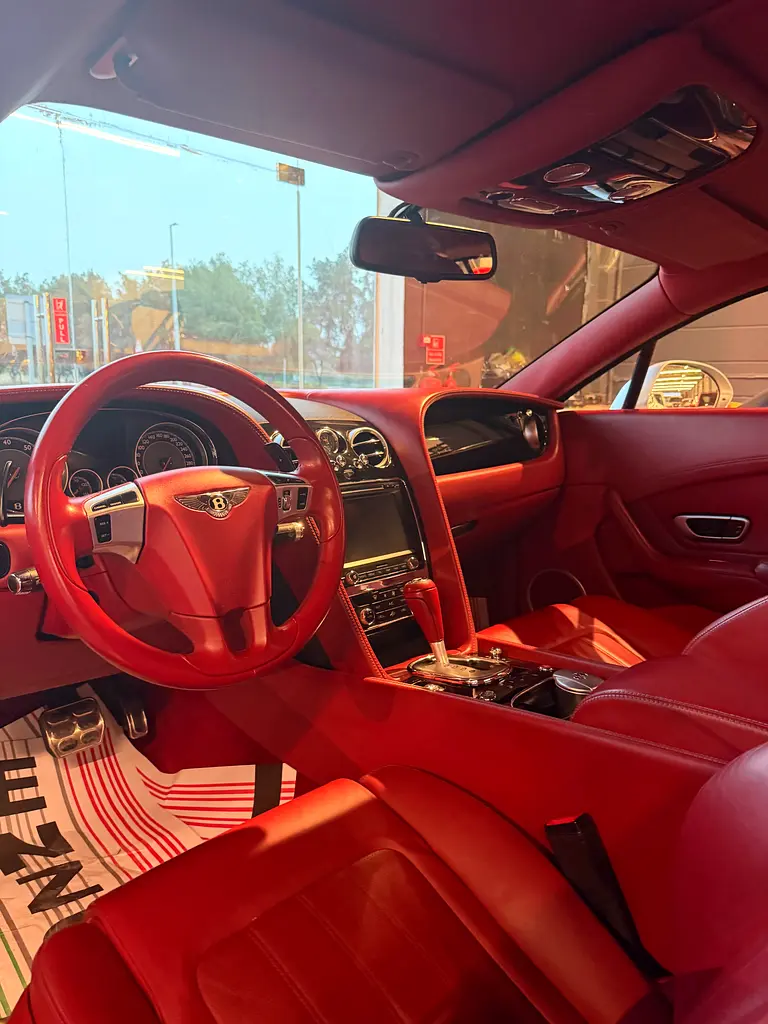 BENTLEY Continental GT Speed 2014 - photo 10 - Import Émirats | International Cars