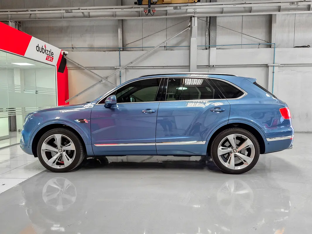BENTLEY Bentayga Standard 2020 - photo 5 - Import Émirats | International Cars
