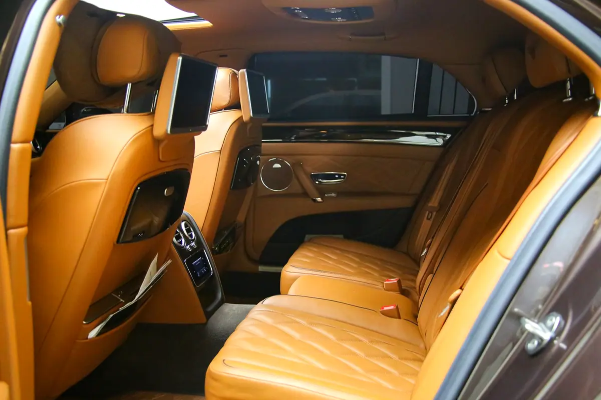 BENTLEY Flying Spur W12 2014 - photo 10 - Import Émirats | International Cars