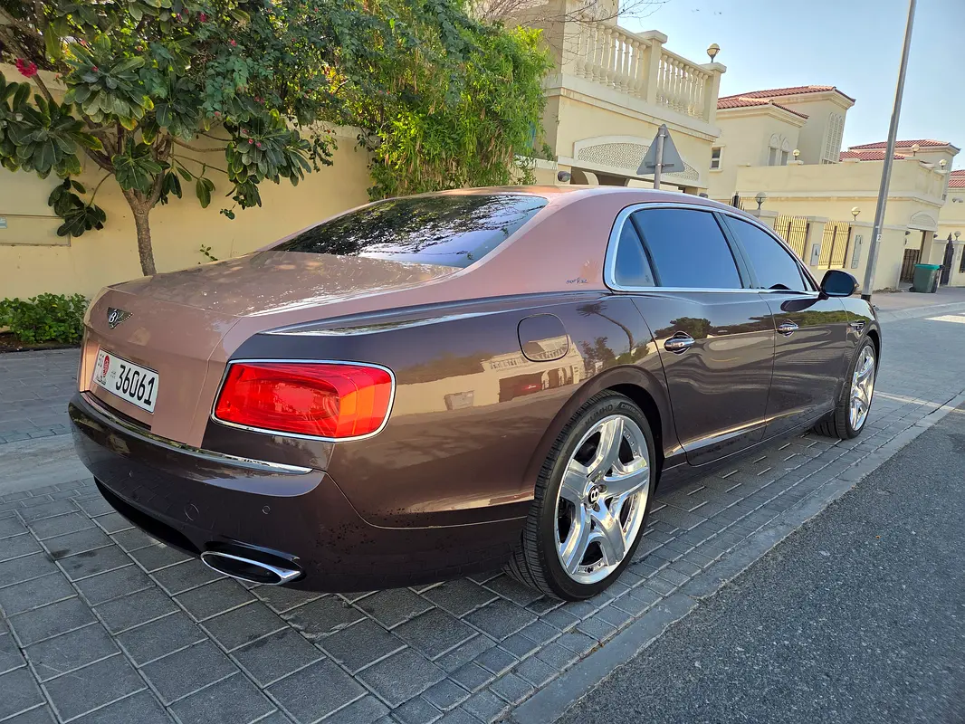 BENTLEY Flying Spur W12 2014 - photo 4 - Import Émirats | International Cars