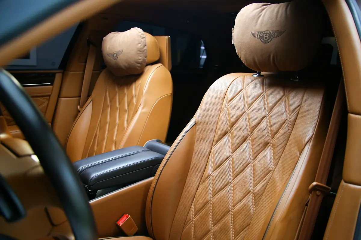 BENTLEY Flying Spur W12 2014 - photo 7 - Import Émirats | International Cars