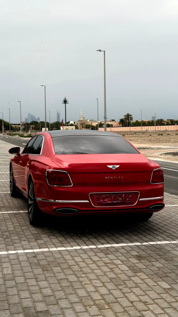 BENTLEY Flying Spur W12 2020 - photo 5 - Import Émirats | International Cars