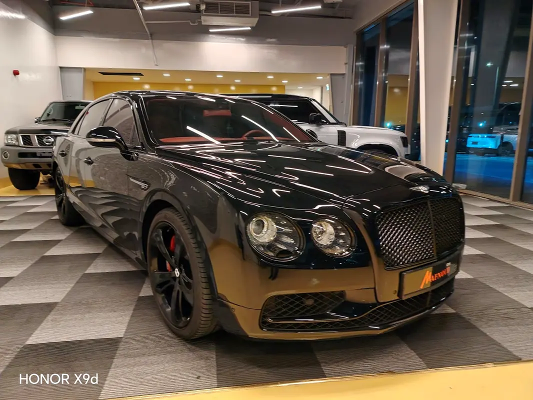 BENTLEY Flying Spur Other 2018 - photo 7 - Import Émirats | International Cars
