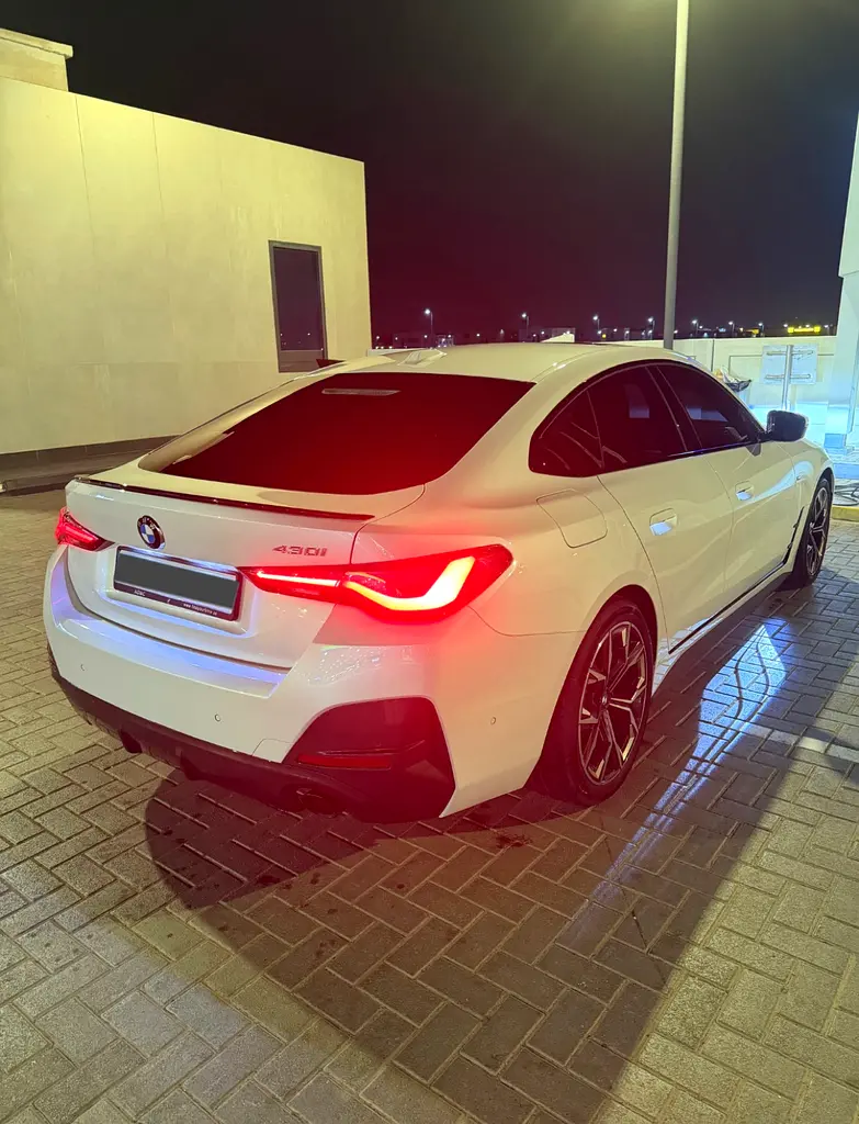 BMW 4-Series 430i 2024 - photo 4 - Import Émirats | International Cars
