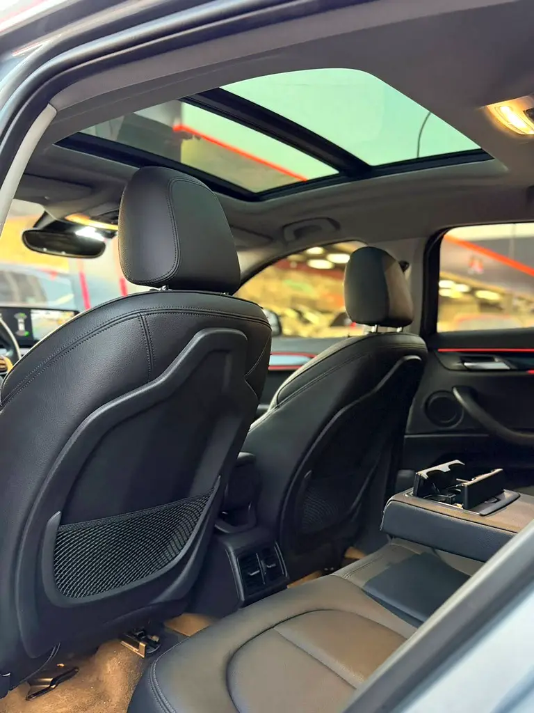 BMW X2 xDrive 20i 2023 - photo 10 - Import Émirats | International Cars