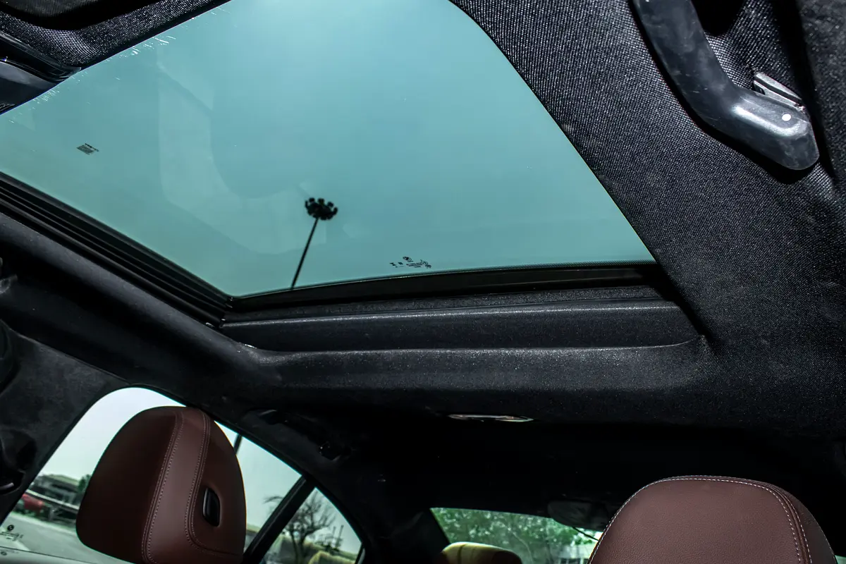 BMW 3-Series M340i 2025 - photo 11 - Import Émirats | International Cars