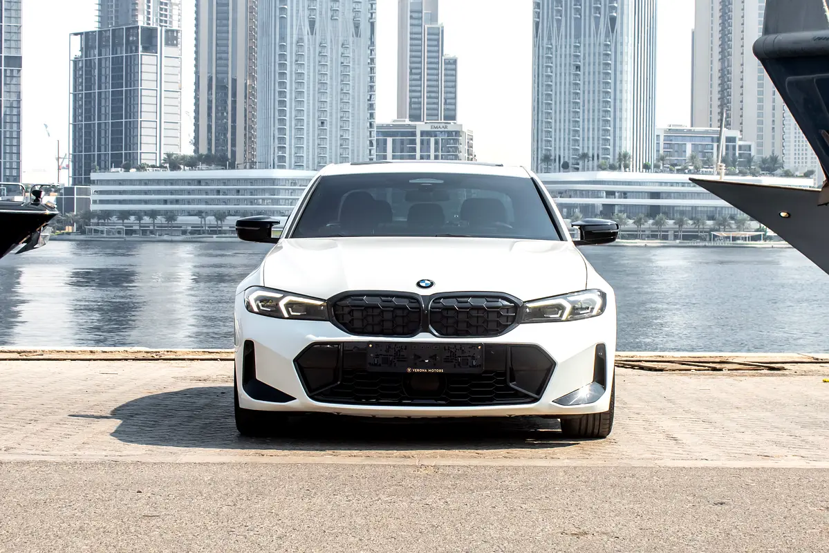 BMW 3-Series M340i 2025 - photo 2 - Import Émirats | International Cars