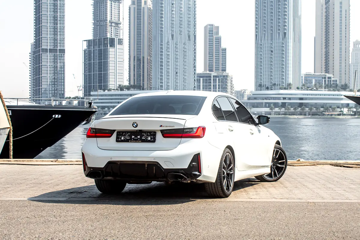 BMW 3-Series M340i 2025 - photo 8 - Import Émirats | International Cars