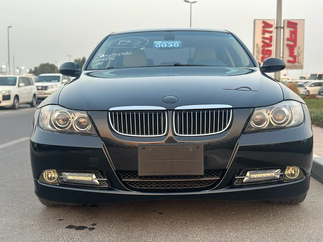 BMW 3-Series 325i 2006 - photo 10 - Import Émirats | International Cars