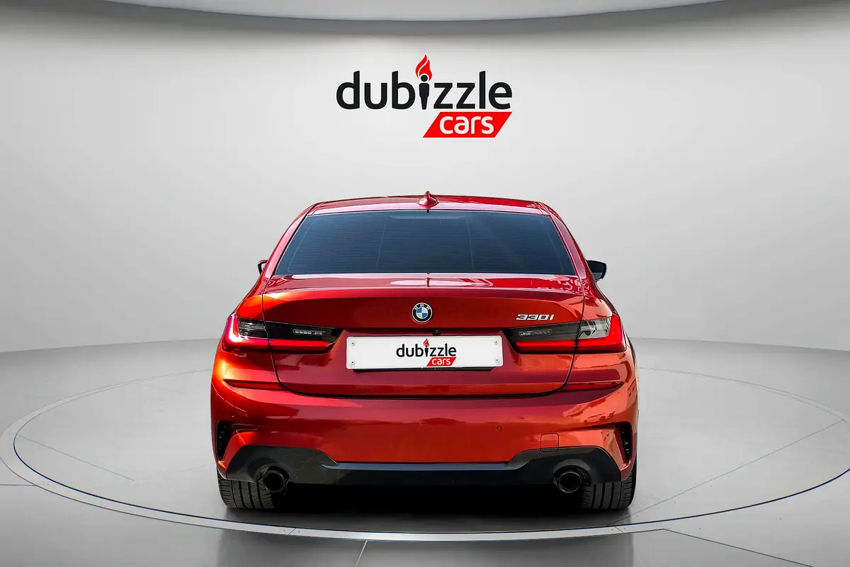 BMW 3-Series 330i 2022 - photo 7 - Import Émirats | International Cars