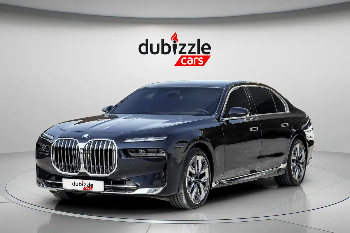 BMW 7-Series 735i 2024 - photo 3 - Import Émirats | International Cars