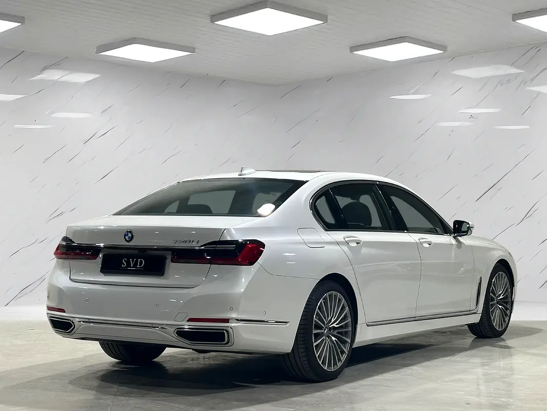 BMW 7-Series 730Li 2021 - photo 5 - Import Émirats | International Cars
