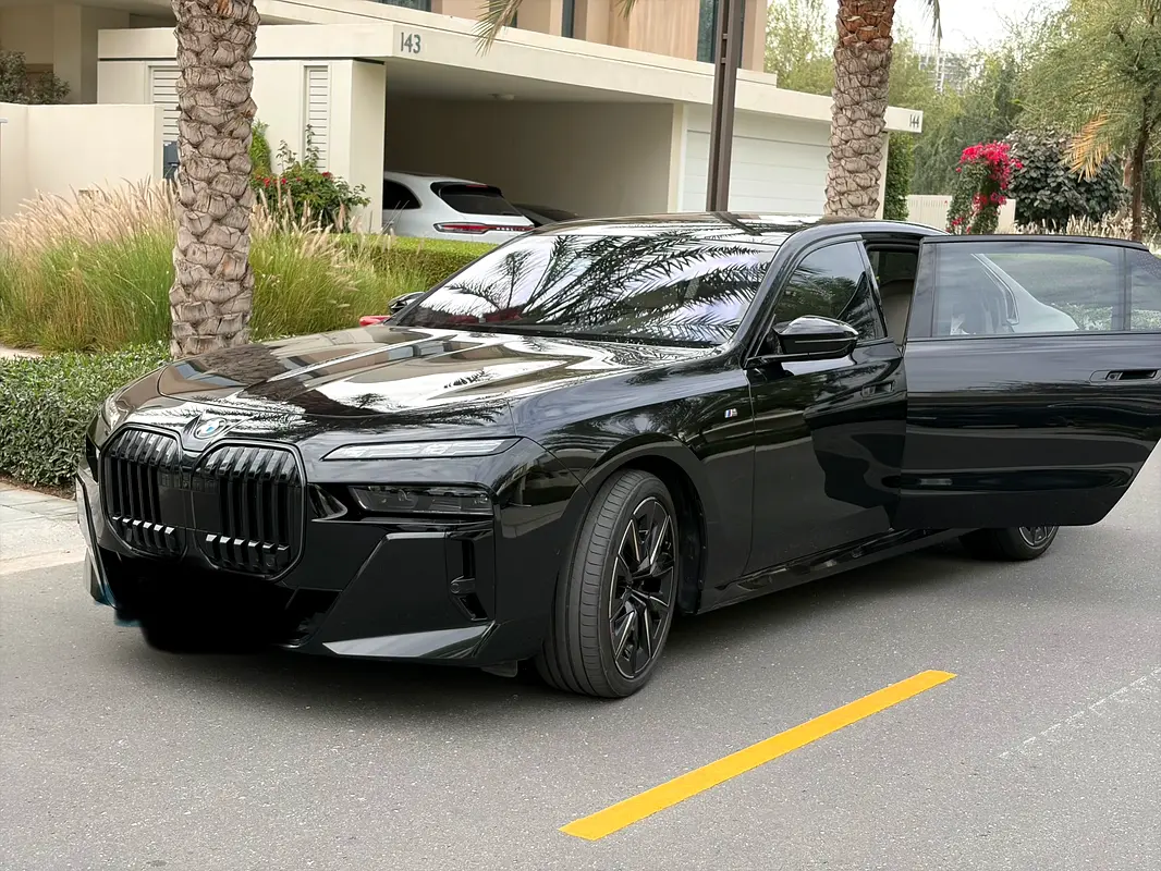 BMW 7-Série 760Li xDrive 2025