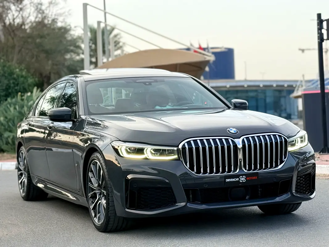 BMW 7-Série 730Li 2021