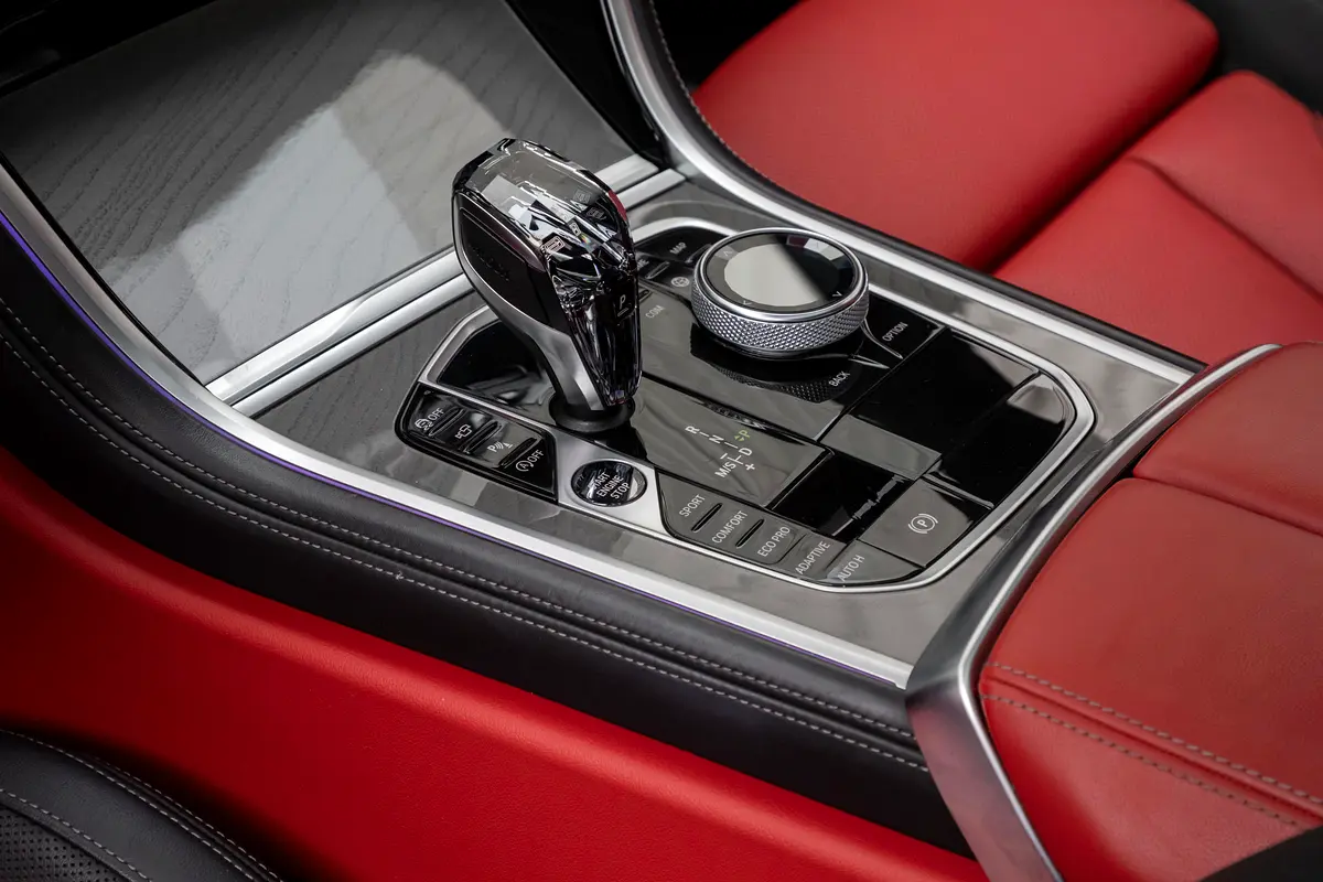 BMW 8-Series 840i 2020 - photo 10 - Import Émirats | International Cars