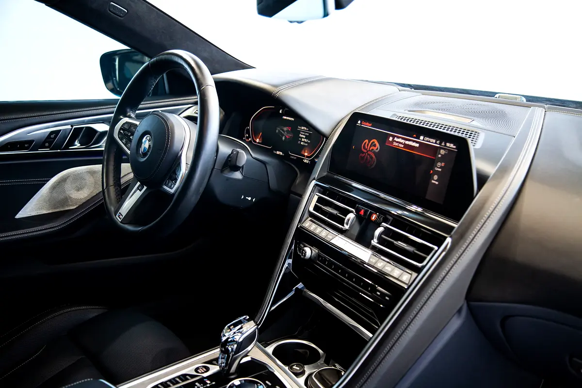 BMW 8-Series M850i xDrive 2019 - photo 12 - Import Émirats | International Cars