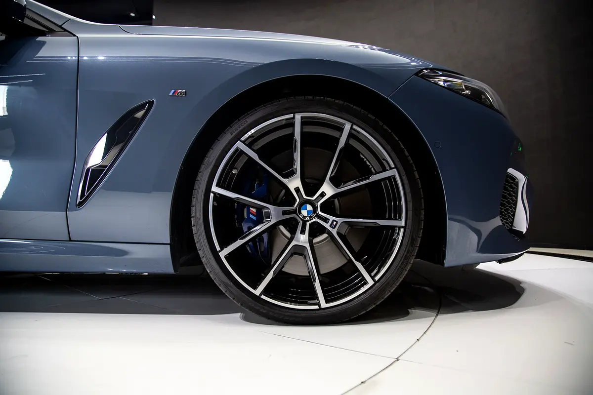 BMW 8-Series M850i xDrive 2019 - photo 6 - Import Émirats | International Cars