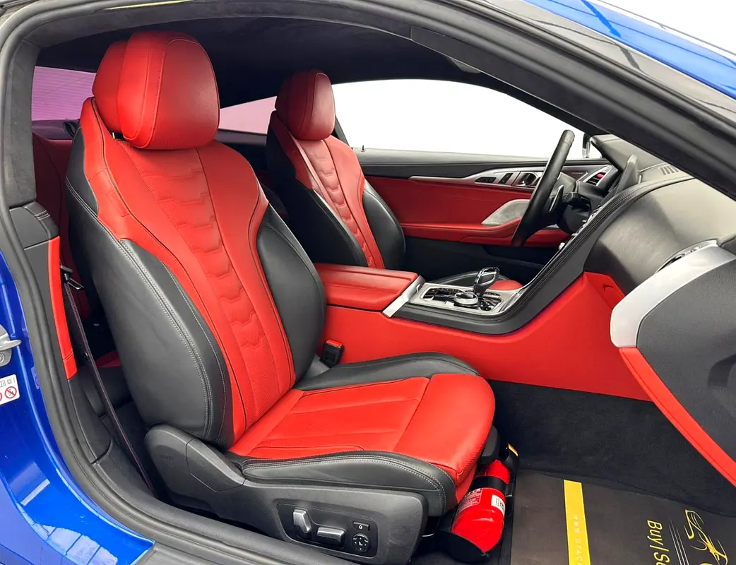 BMW 8-Series M850i xDrive 2019 - photo 10 - Import Émirats | International Cars