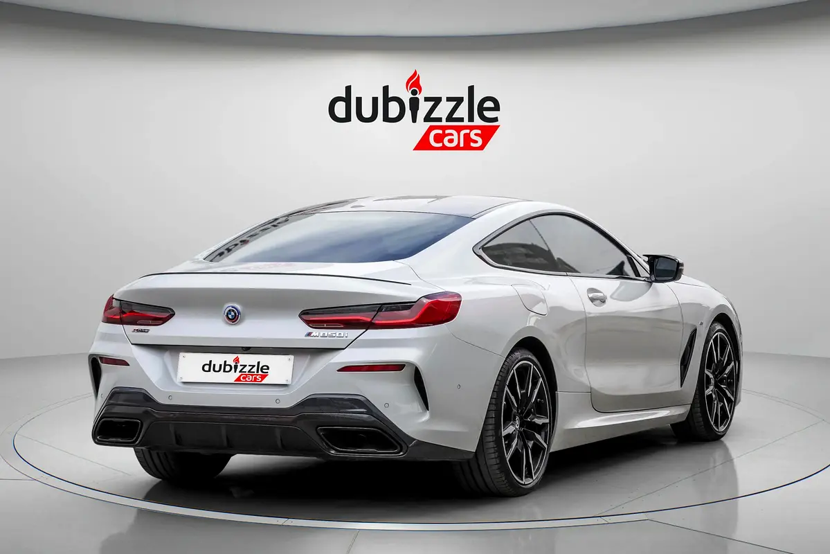 BMW 8-Series M850i xDrive 2023 - photo 6 - Import Émirats | International Cars