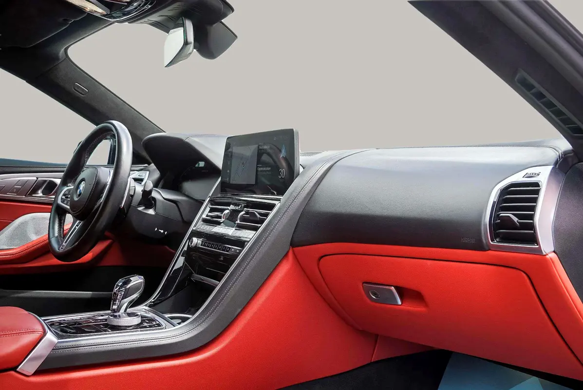 BMW 8-Series M850i xDrive 2023 - photo 9 - Import Émirats | International Cars