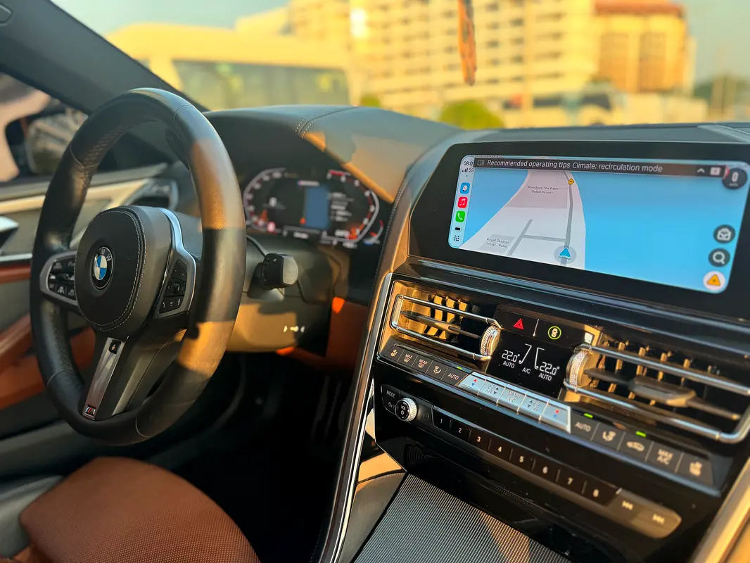 BMW 8-Series M850i xDrive 2019 - photo 12 - Import Émirats | International Cars