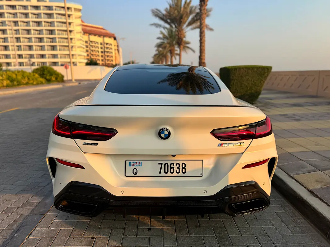 BMW 8-Series M850i xDrive 2019 - photo 4 - Import Émirats | International Cars