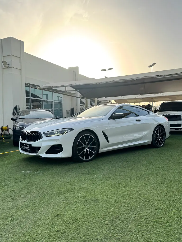 BMW 8-Series M850i xDrive 2019 - photo 2 - Import Émirats | International Cars