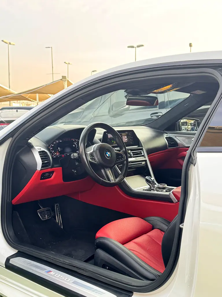 BMW 8-Series M850i xDrive 2019 - photo 6 - Import Émirats | International Cars