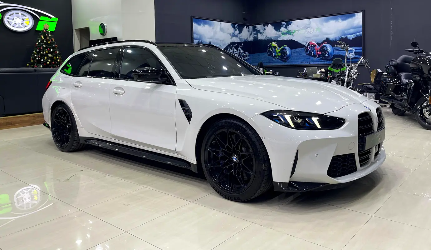 BMW M3 M3 Touring Competition xDrive 2025 - photo 5 - Import Émirats | International Cars
