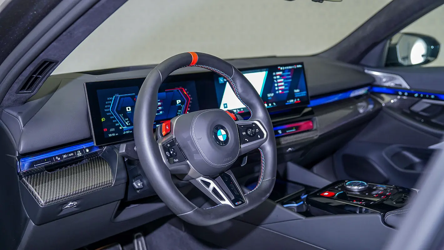 BMW M5 M5 Competition 2025 - photo 4 - Import Émirats | International Cars