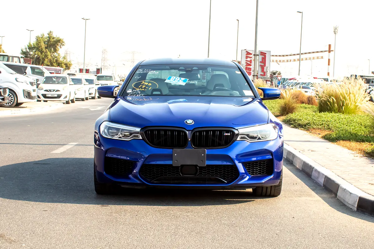 BMW M5 Standard 2018 - photo 2 - Import Émirats | International Cars