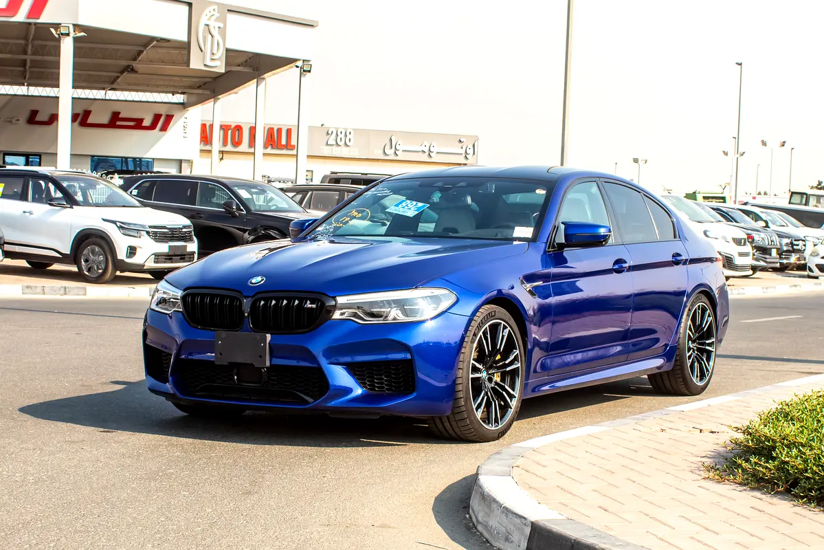 BMW M5 Standard 2018 - photo 3 - Import Émirats | International Cars