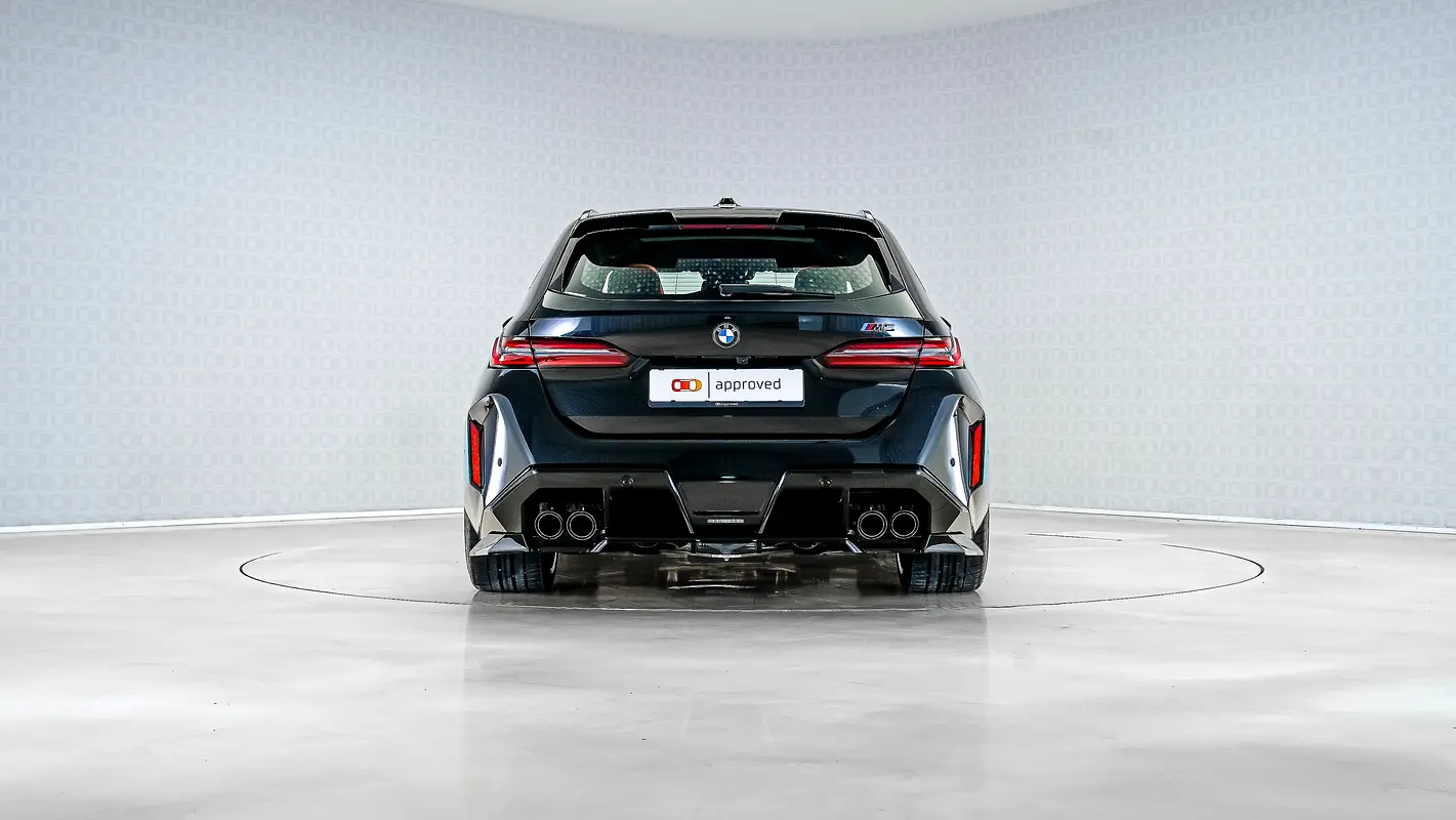 BMW M5 M5 Competition 2026 - photo 10 - Import Émirats | International Cars