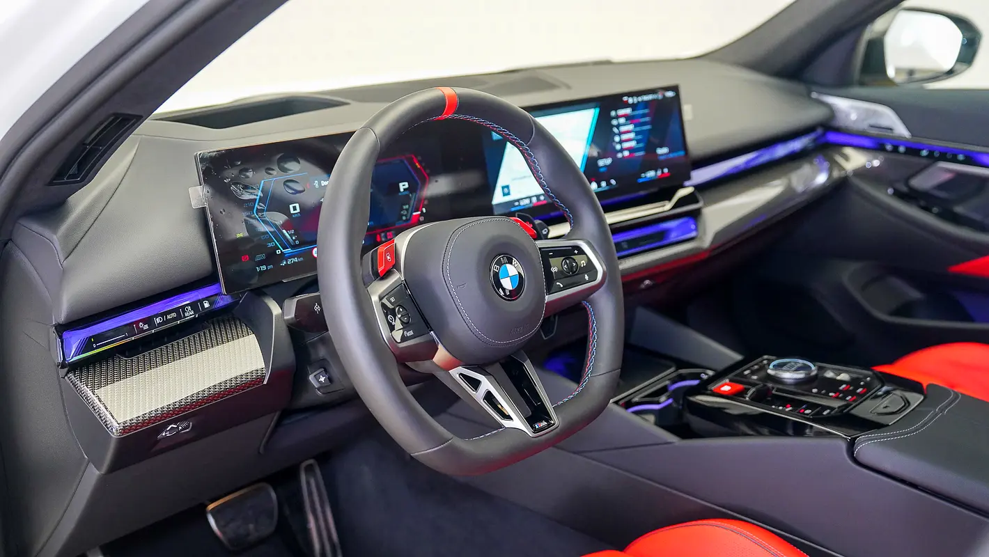 BMW M5 M5 Competition 2026 - photo 4 - Import Émirats | International Cars