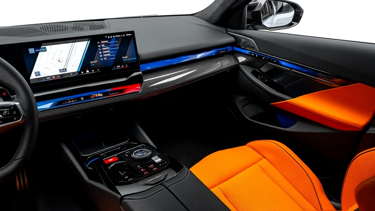 BMW M5 Standard 2026 - photo 11 - Import Émirats | International Cars